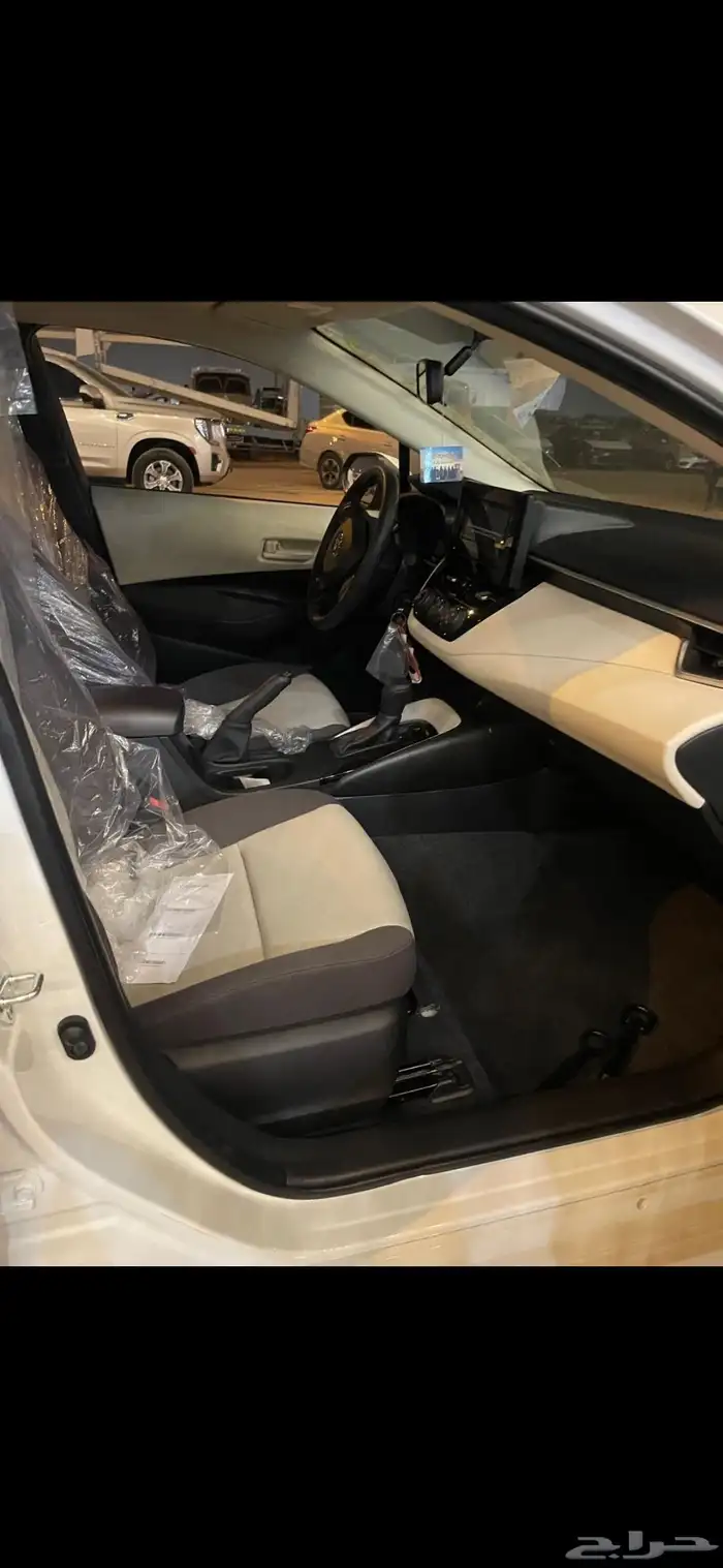 تويوتا كورولا XLI 2.0 طيس بنزين 2025 5