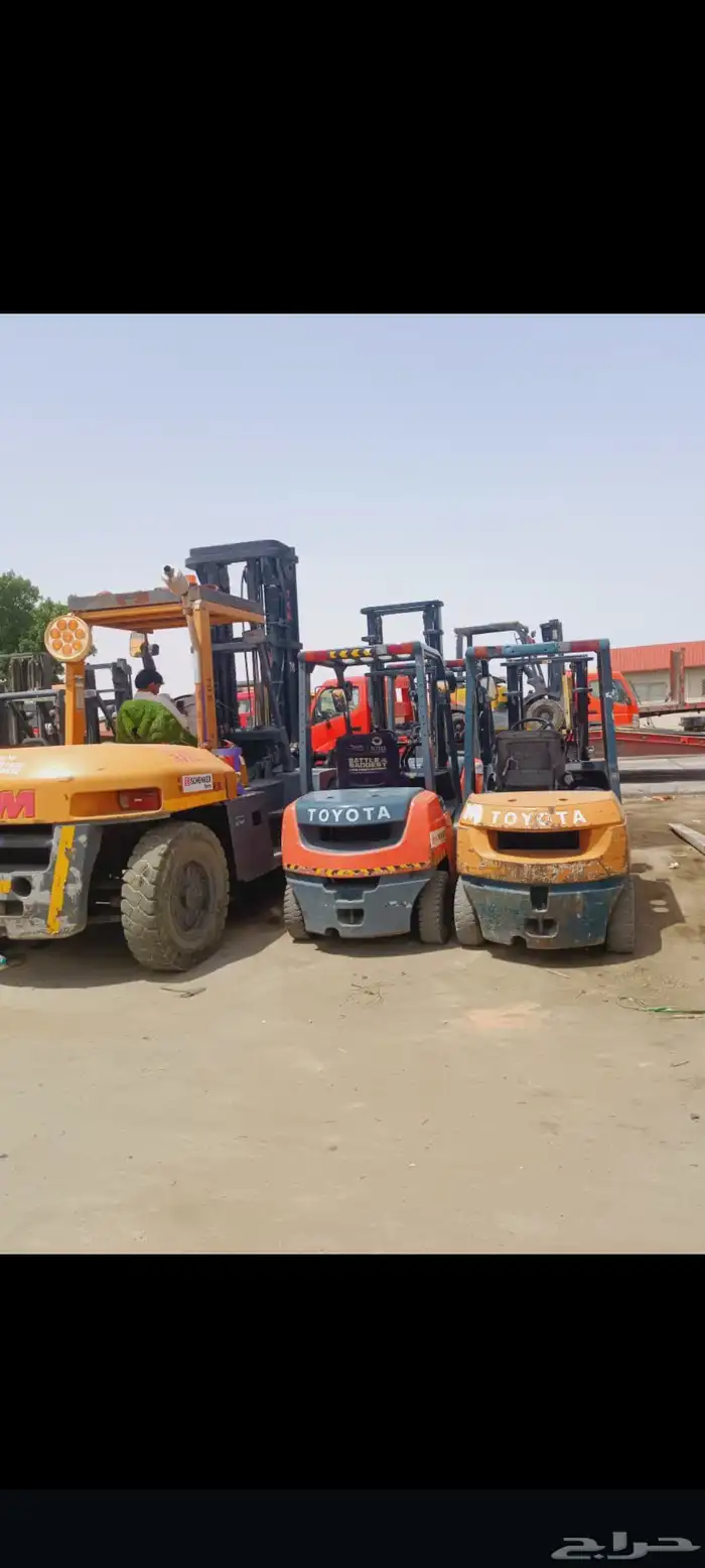 رافعات شوكيه للإيجار جميع أنواعها واحجامها 3