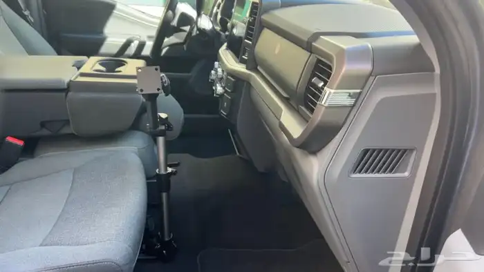 حامل جهاز لاسلكي فورد اف 150 1