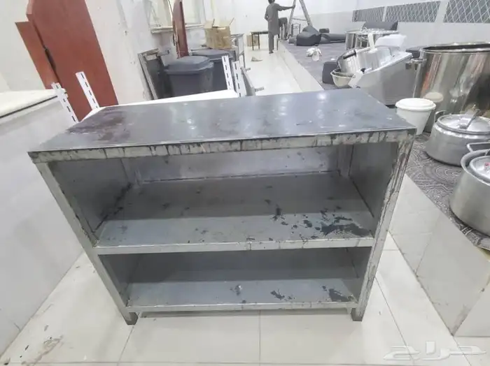 اغراض مطعم نظيفه وممتازه للبيع 4