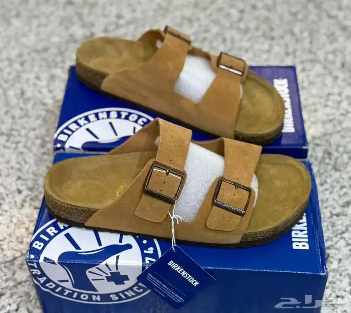 احذيه وجزم لويس فيتون ونيوبلانس فندي وشنط كتف ماستر 10