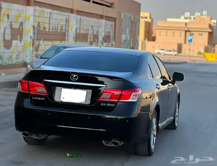 لكزس ES350 2011 17