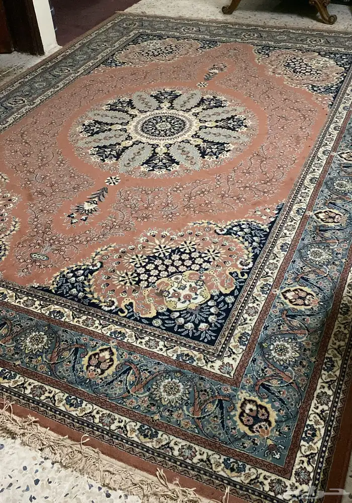 سجادة اربعة بثلاثة  نظيفة مرة 0