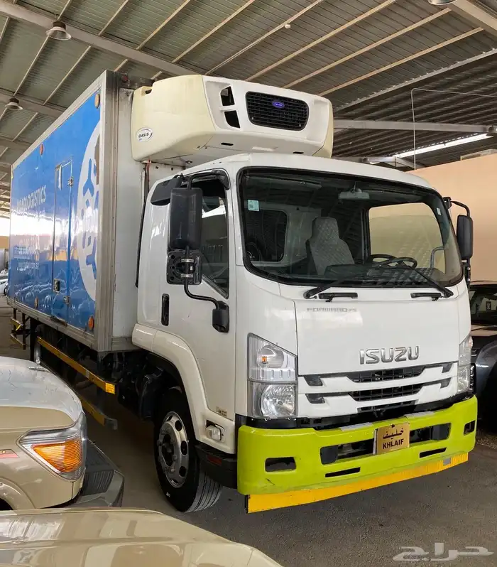 ايسوزو لوري 13طن ثلاجة 2020 2