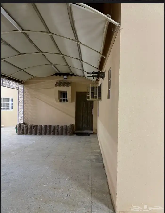 فيلا فاخرة للإيجار الرياض حي جرير 0