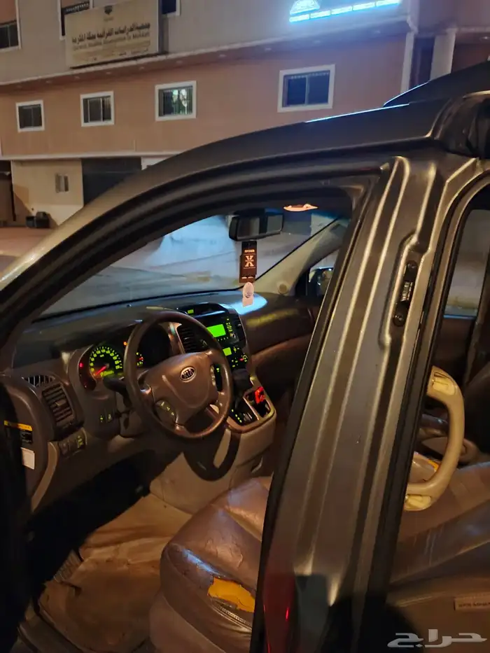 كيا كرنفال 2011 فل كامل 7