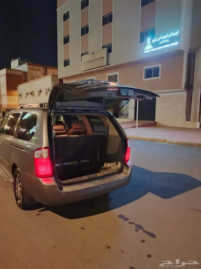 كيا كرنفال 2011 فل كامل 12