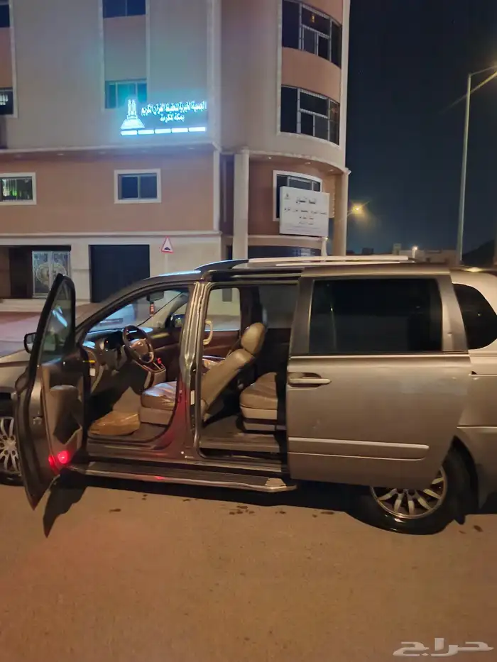 كيا كرنفال 2011 فل كامل 6