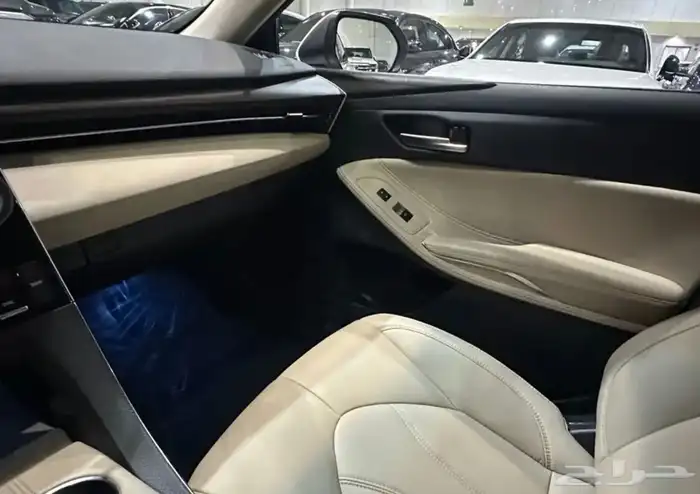 تويوتا افالون موديل 2022 تورينق فل كامل نضيف جدا 15