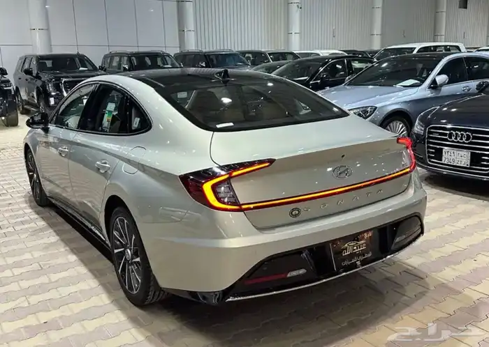 هيونداي سوناتا موديل 2023 نص فل نضيف جدا 21