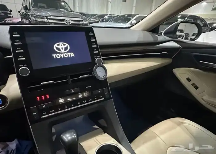 تويوتا افالون موديل 2022 تورينق فل كامل نضيف جدا 7