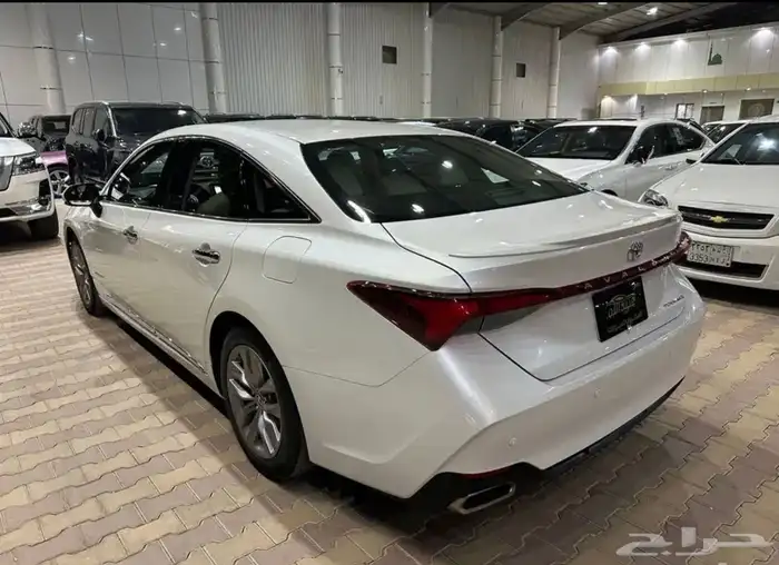 تويوتا افالون موديل 2022 تورينق فل كامل نضيف جدا 17