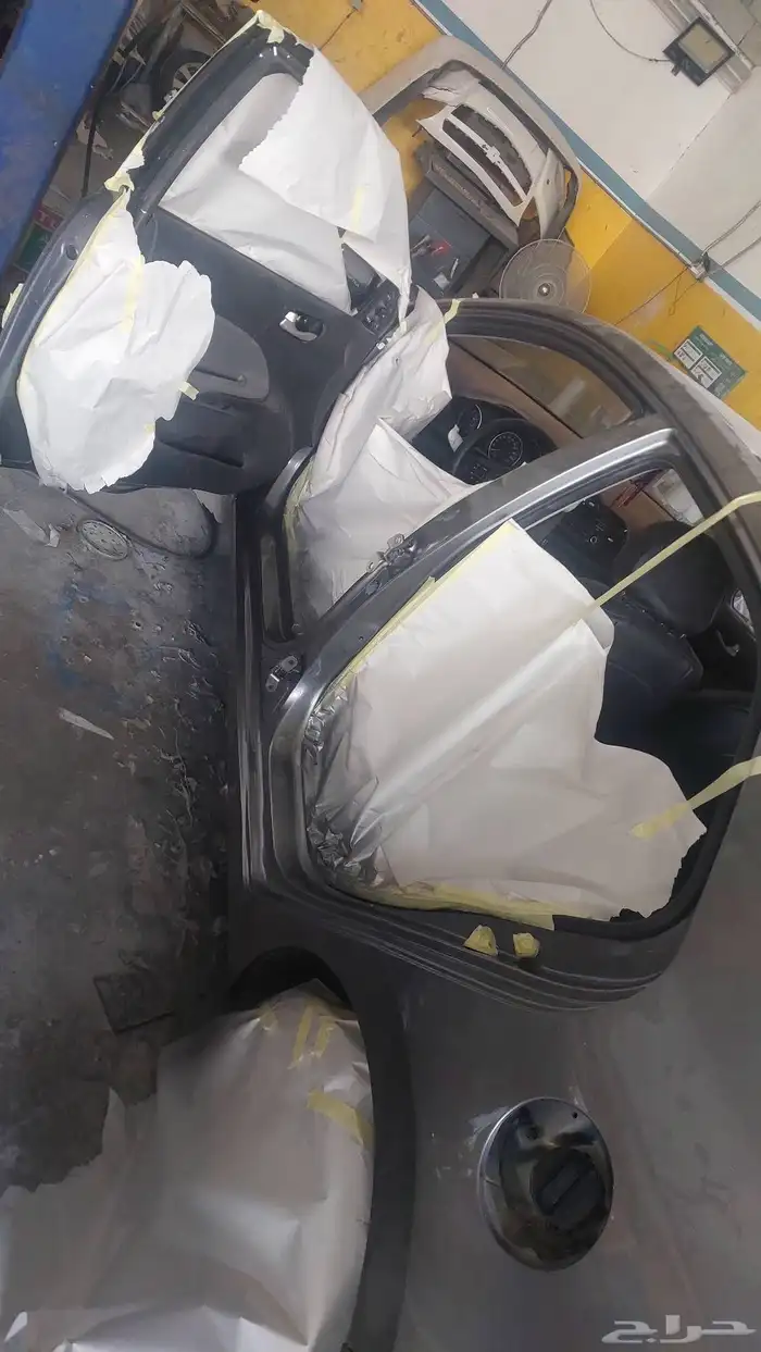 مركز مشهور سمكره والدهان السيارات فرن وتعديل جميع صدمات 1