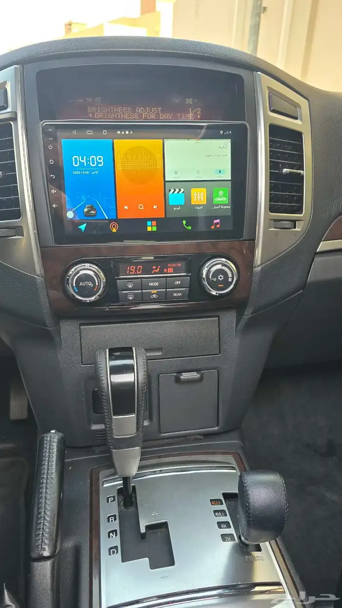 ميتسوبيشي باجيرو 2018 فل قمة في النظافة 11