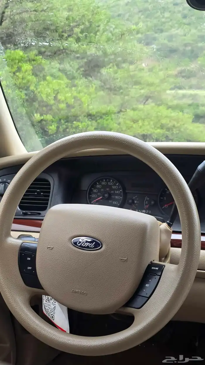 فورد كراون فكتوريا 2011 وارد الجزيرة 45