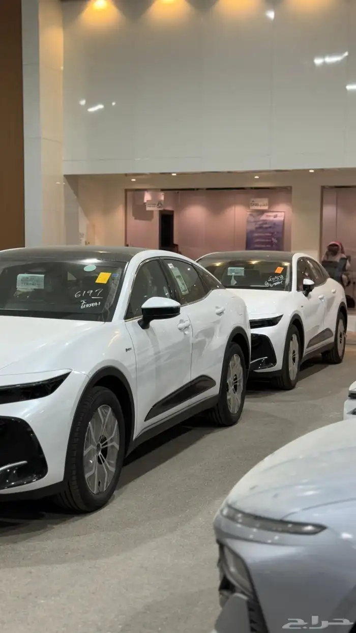 تويوتا كراون برستيج 2026 عبداللطيف جميل 0