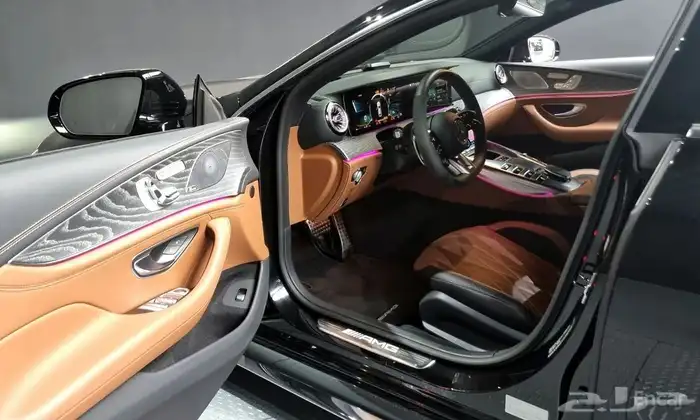 AMG GT 63 S 4MATIC 9