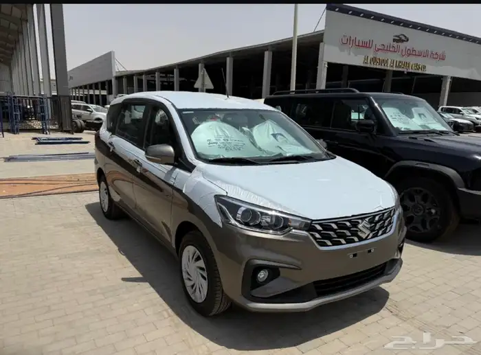 سوزوكى ارتيجا ستاندر 2025 2