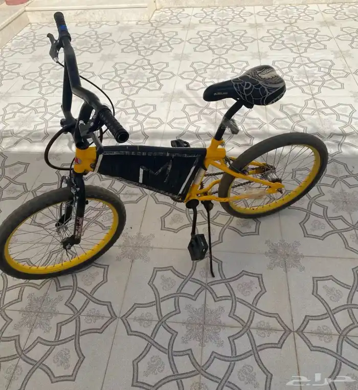 سيكل كوبرا مقاس20 قطع بسيط بالمرتبه والبريك الأمامي مقطوع 3