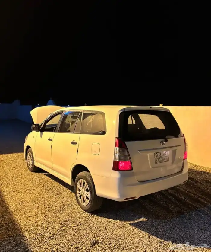 انوفا2015 نظيفه 1