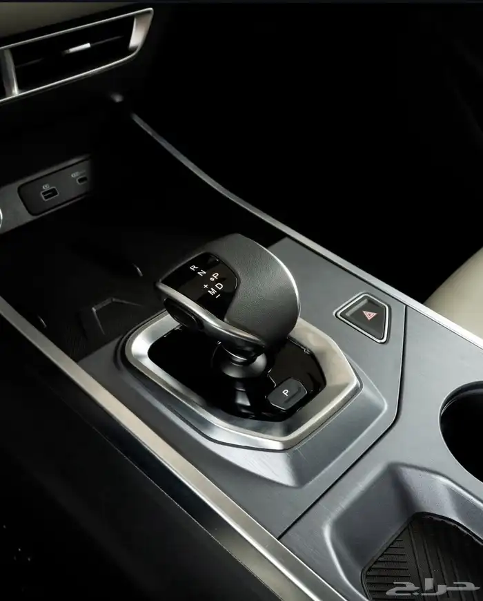 جيتور داشنق كومفورت 2025 76 485 شامل ضريبة ولوحات عرض خاص 0