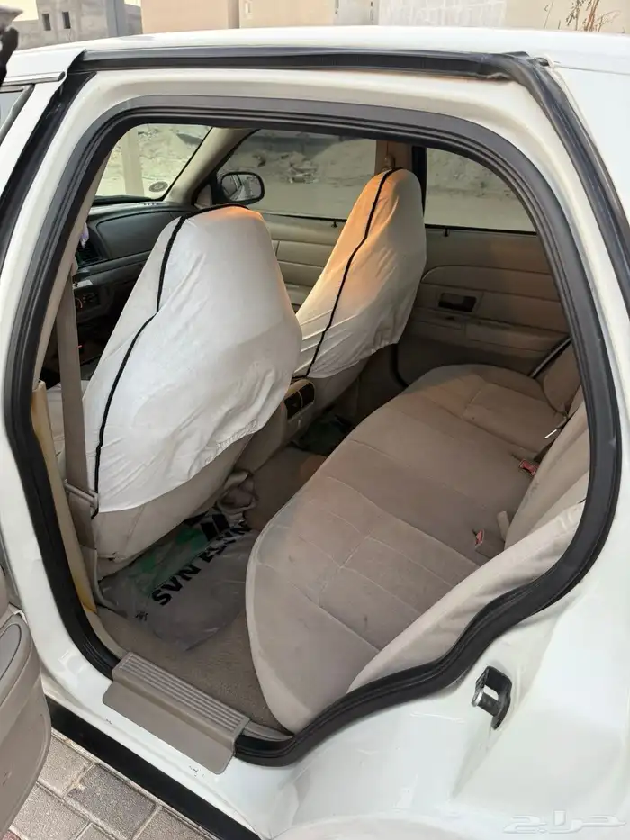 فورد فكتوريا 9