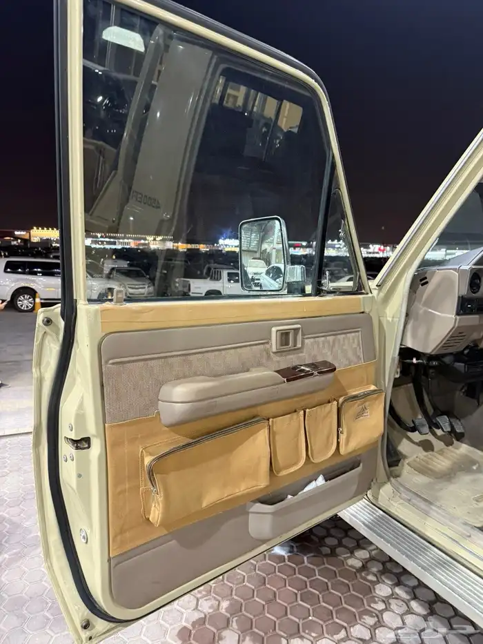 تويوتا شاص مخزن 10