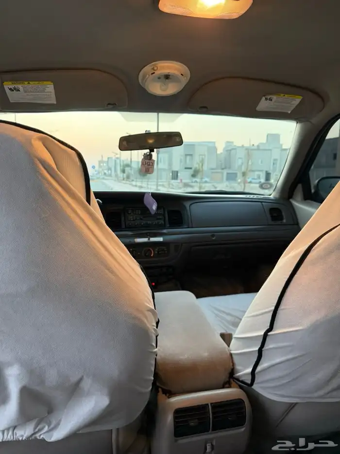 فورد فكتوريا 11