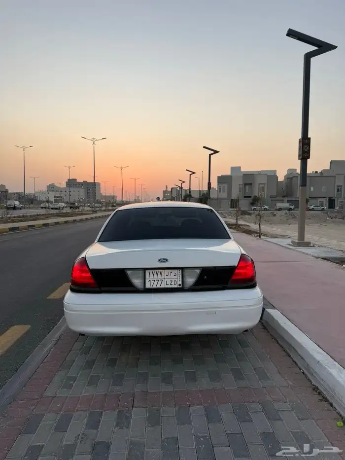 فورد فكتوريا 6