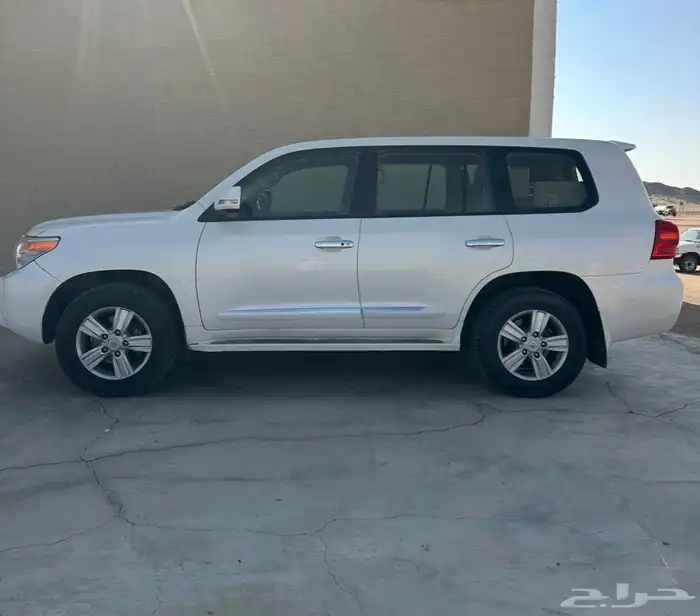 GXRسعودي رقم 3. 2014 V8للبيع 1