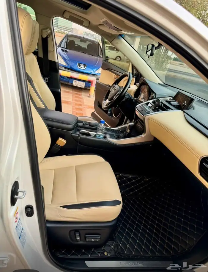 لكزس ان اكس 200 NX 44