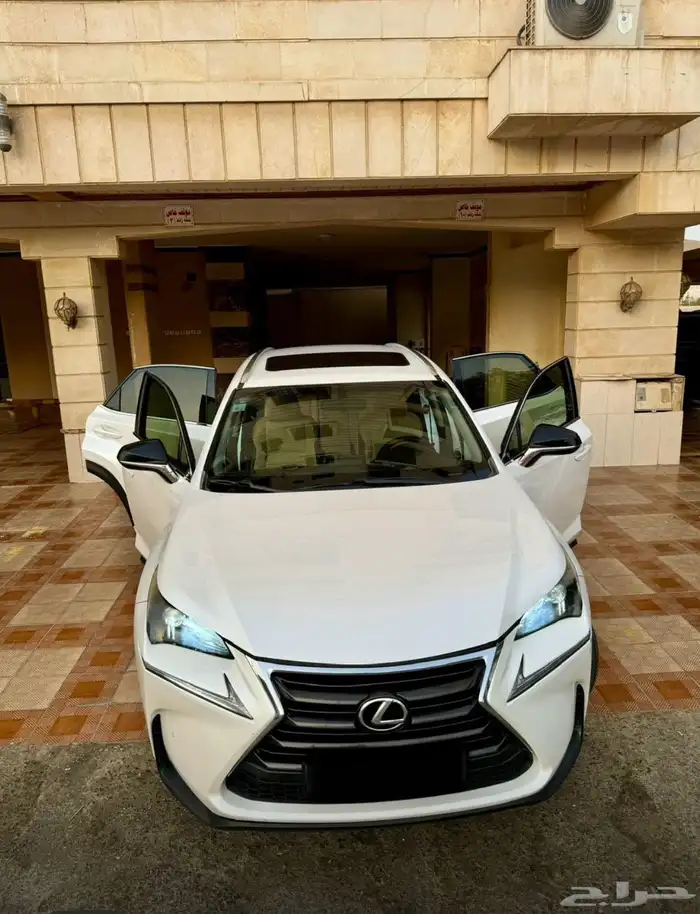 لكزس ان اكس 200 NX 36