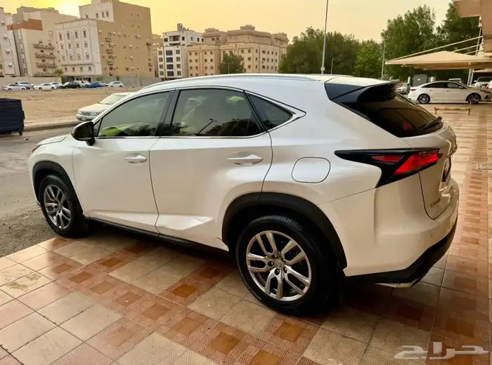 لكزس ان اكس 200 NX 29