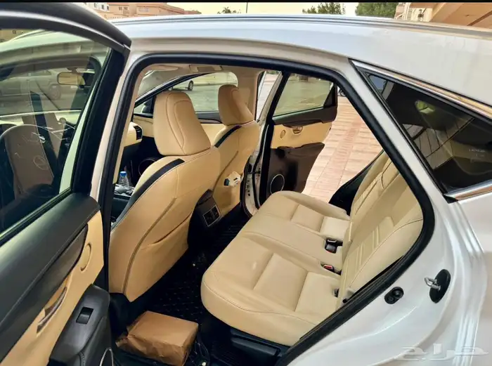 لكزس ان اكس 200 NX 37