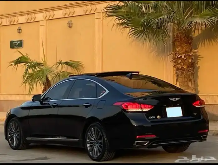 جنسس G80 2019 اللون اسود الناغي 4