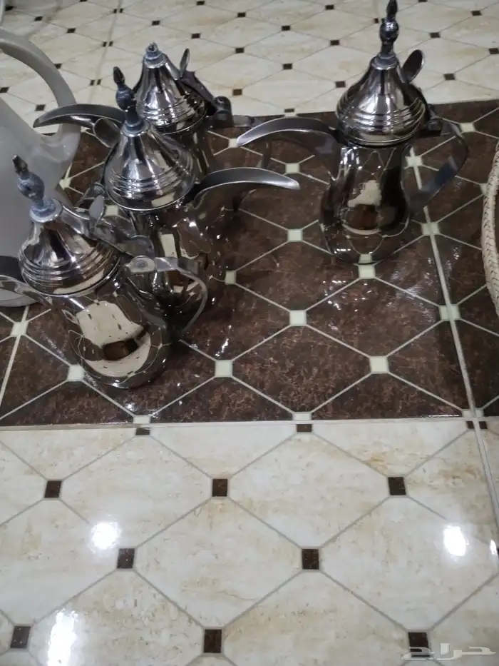 أغراض محل شاهي للبيع 35