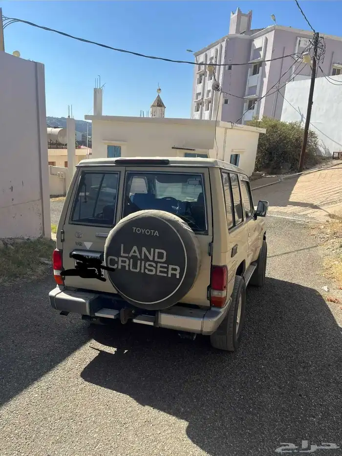 تويوتا ربع 2010 ...الباحة 5