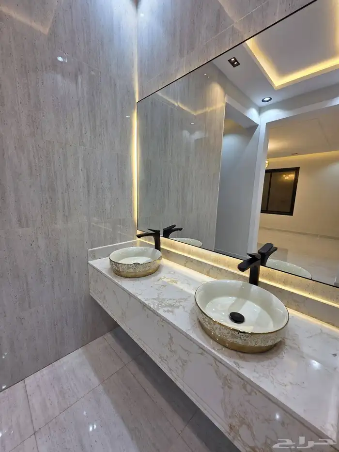 للبيع روف علوي مع ملحق تشطيبات فاخره قريب من الراقي 8