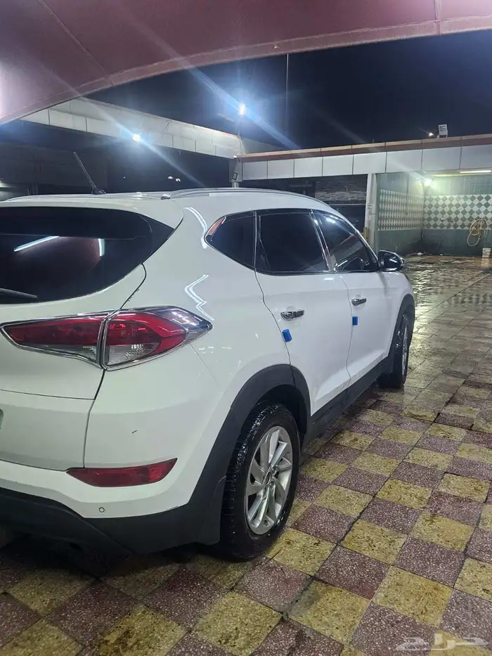 توسان 2016. بنزين. قير تماتيك. الممشى 270الف .مفحوص مجدد 6