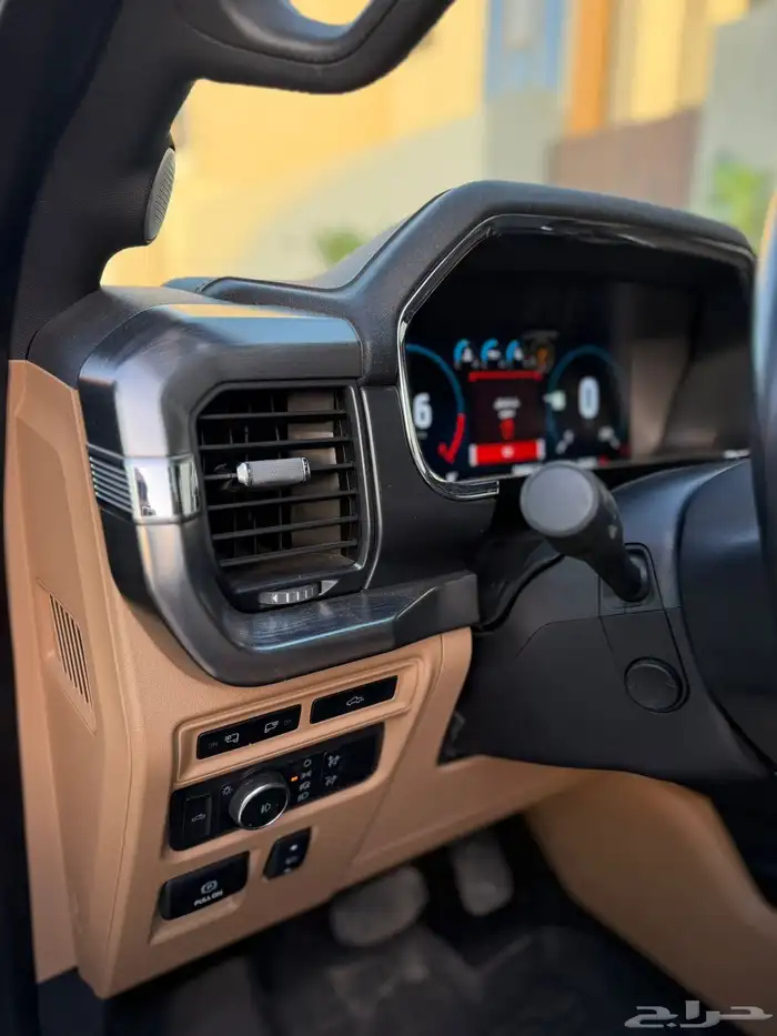 فورد 2021 F150 لاريت أعلا فئه V8 وكاله للبيع 19