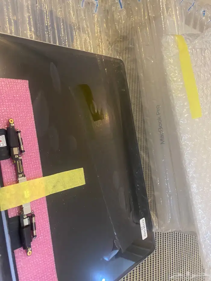 شاشة MacBook Pro A2338 9