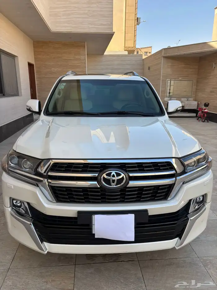 لاندكروزر 3