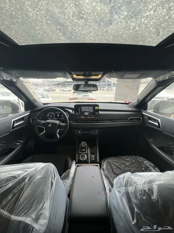 متسوبيشي اوتلاندر 2025 بلاك سام بالنقد والتقسيط 5