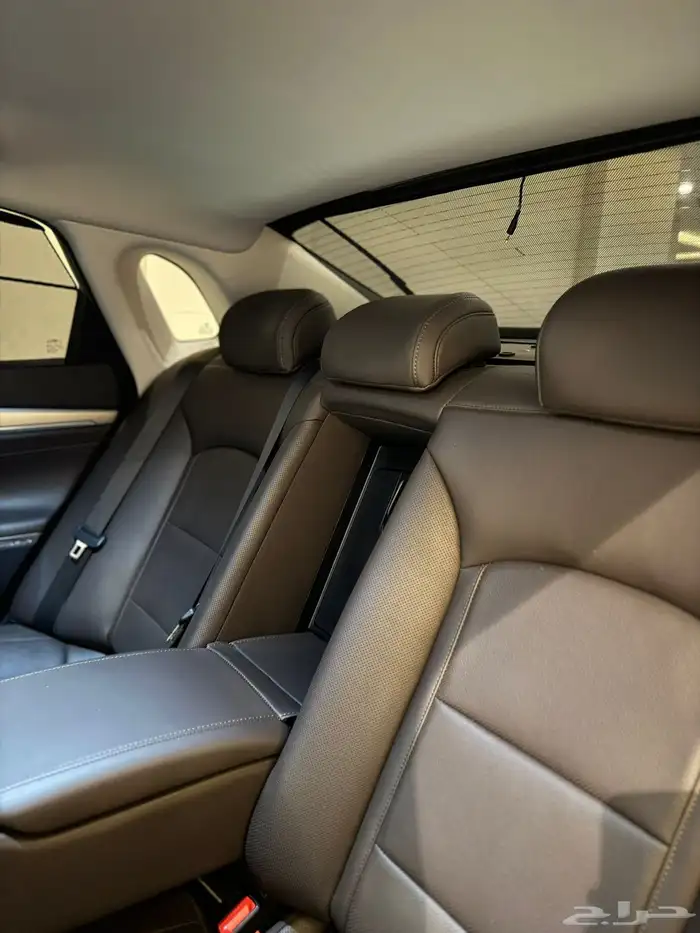 ازيرا 2020 ( بنزين V6 ) فل كامل بحالة الوكالة 25