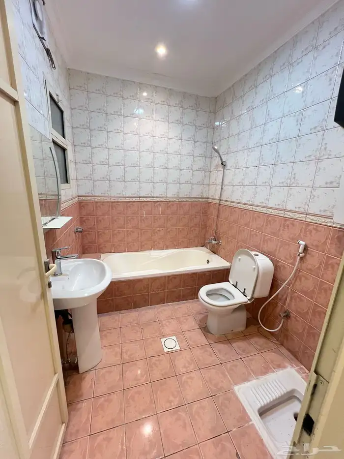 للإيجار شقة كبيرة مستقلة في السلمانية بالهفوف 3