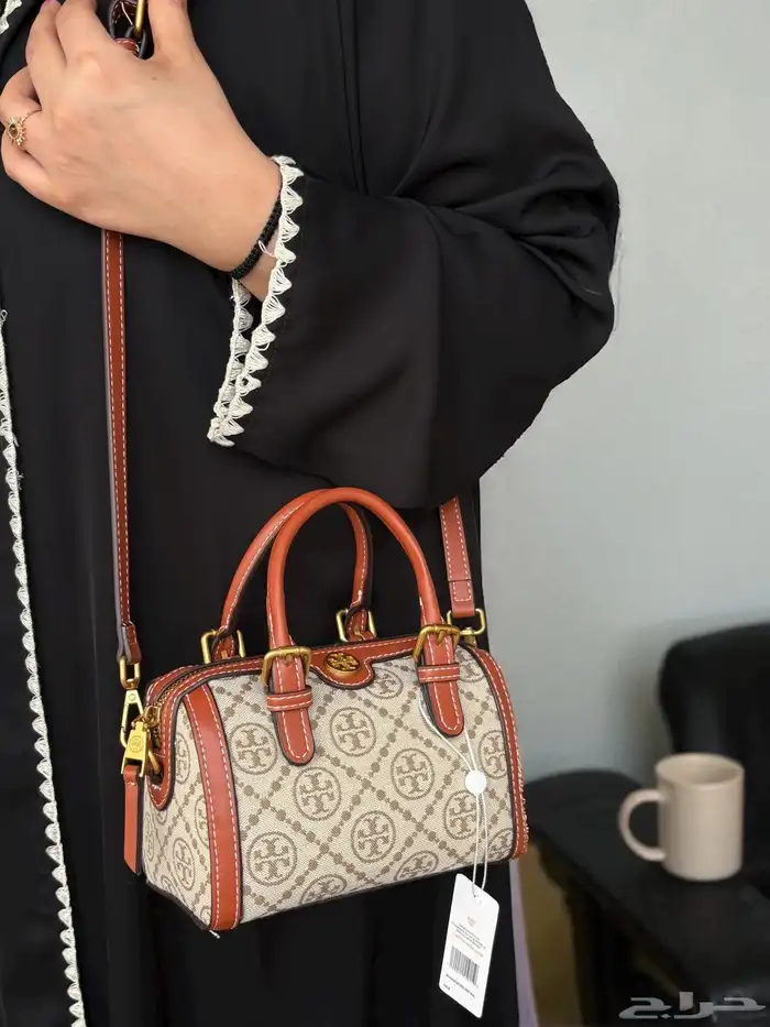 شنط ماركات درجه اولى 93