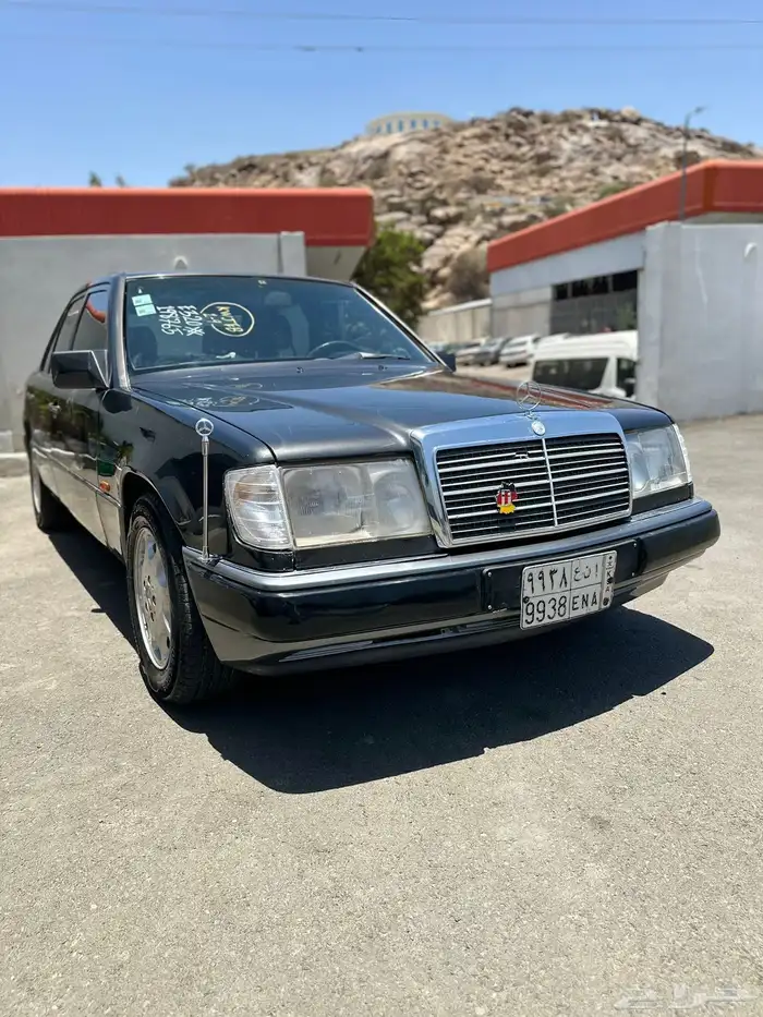 فرخ شبح E320 موديل 1993 قمة النظافة 13