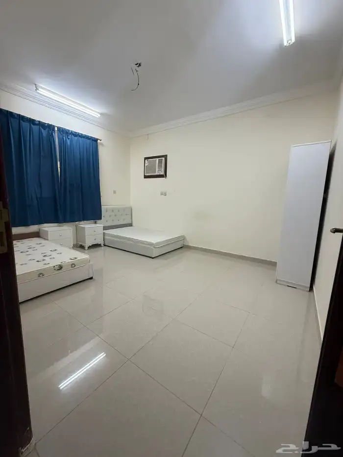 شقق للايجار عزاب حي المطار القديم 1