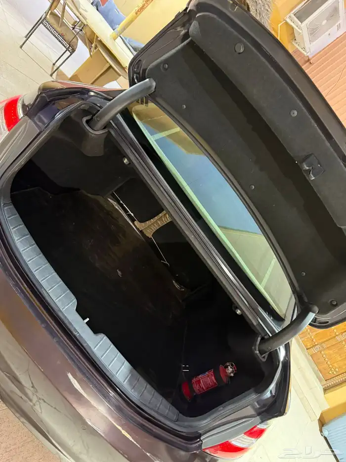 للبيع هونداي أزيرا 2