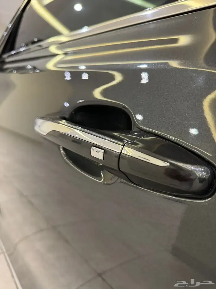 ازيرا 2020 ( بنزين V6 ) فل كامل بحالة الوكالة 5